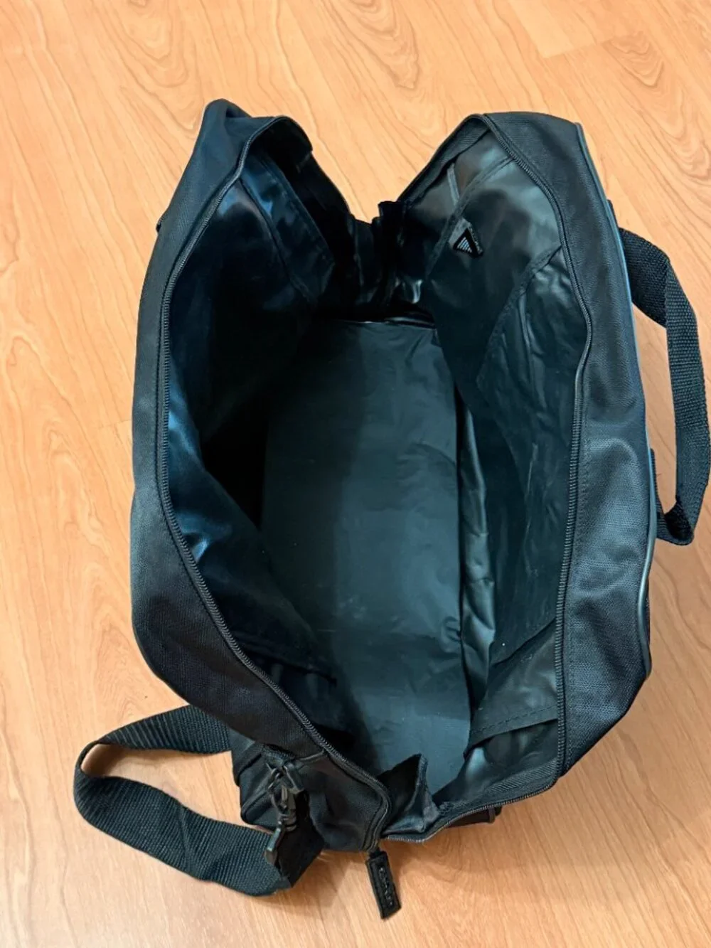 Calvin Klein Signature Logo Weekender Travel Bag - Black